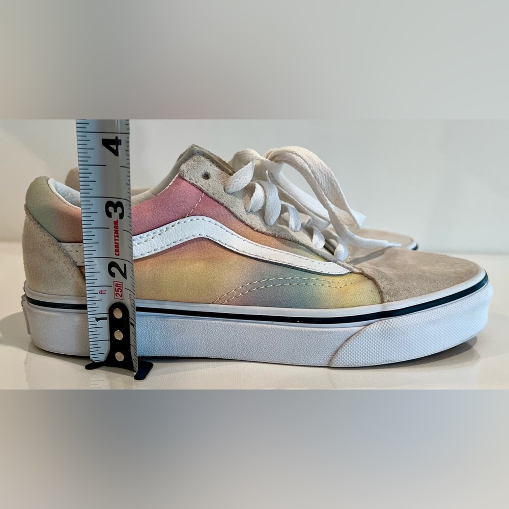 Vans Aura Shift Rainbow Gradient Sneakers Size 5.5 Women’s Girls - Picture 9 of 11